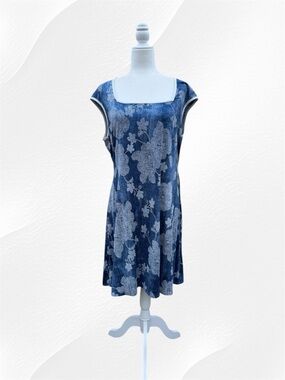 Sophie A Blue Denim Print & White Textured Roses Square Neck Shift Midi Dress XL